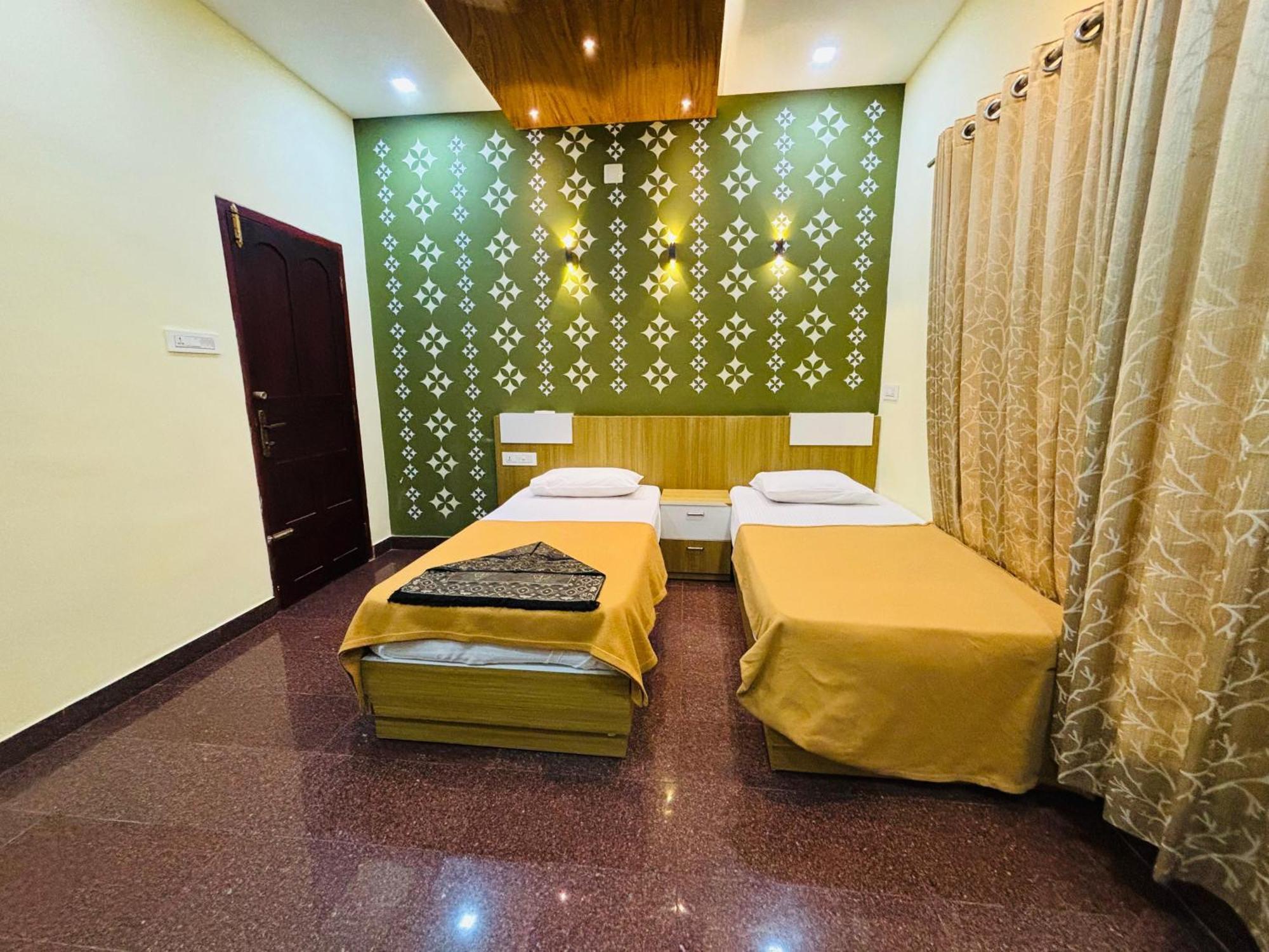 Hotel Isha Residency Kochi Exteriér fotografie